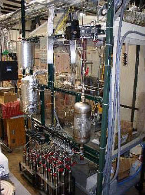 Batch reactor at TU delayed-coker pilot plant.