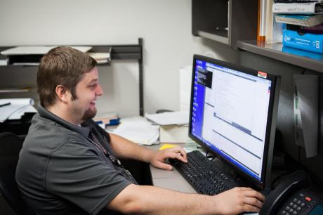 NETL researcher Dirk Van Essendelft, Ph.D. 