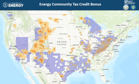 Animated map that visualizes energy data and affiliated environmental, community and justice data.